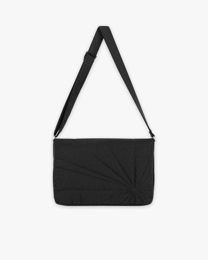 X SHOULDERBAG BLACK - VICINITY