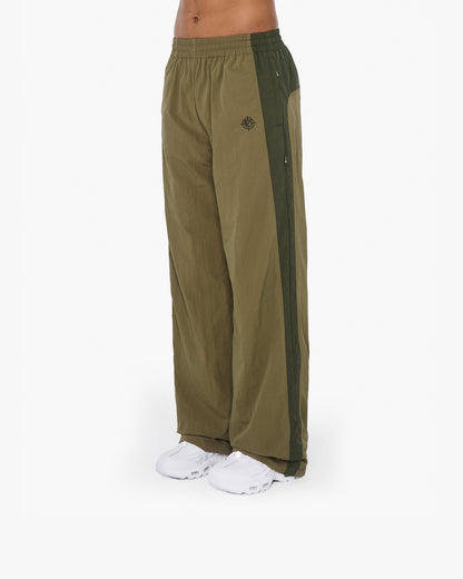 TRACK PANTS V3 OLIVE TAN - VICINITY