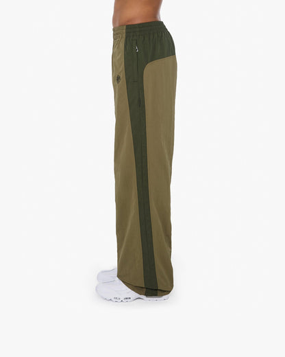 TRACK PANTS V3 OLIVE TAN - VICINITY