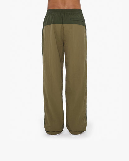 TRACK PANTS V3 OLIVE TAN - VICINITY