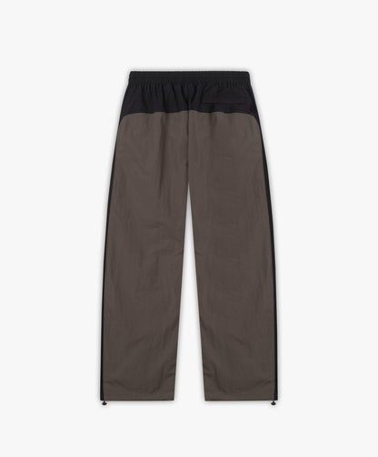 TRACK PANTS V3 MOCHA BLACK - VICINITY