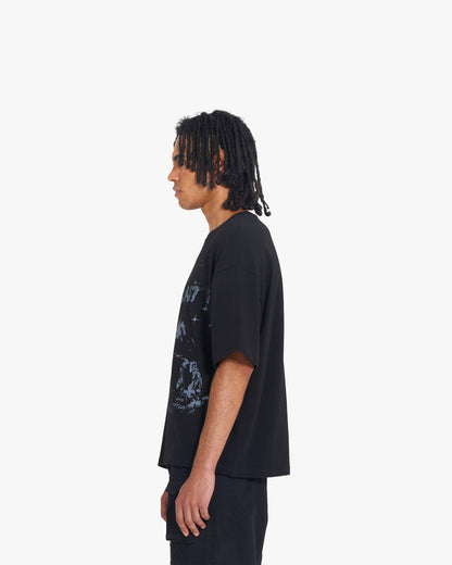 CAMPFIRE TEE BLACK - VICINITY