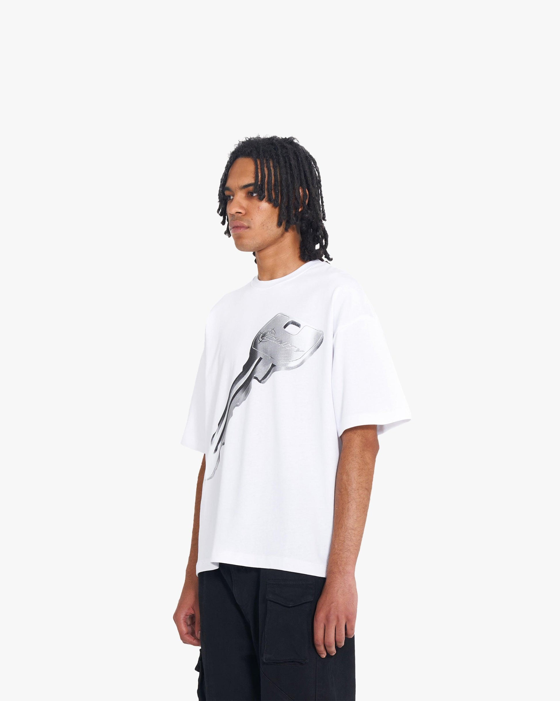 KEY TEE WHITE - VICINITY